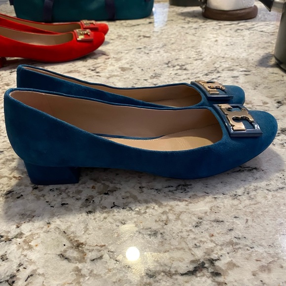 Tory Burch flats - Picture 2 of 4